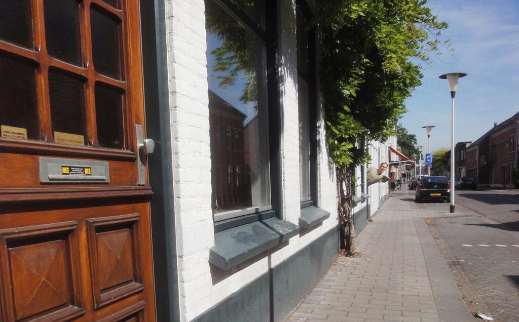 Frank'S Backpackers Helmond Exterior foto